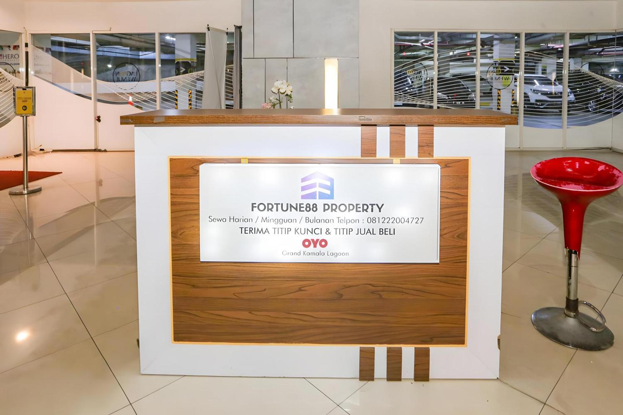 Hotel Oyo 93703 F88 Bekasi Esterno foto