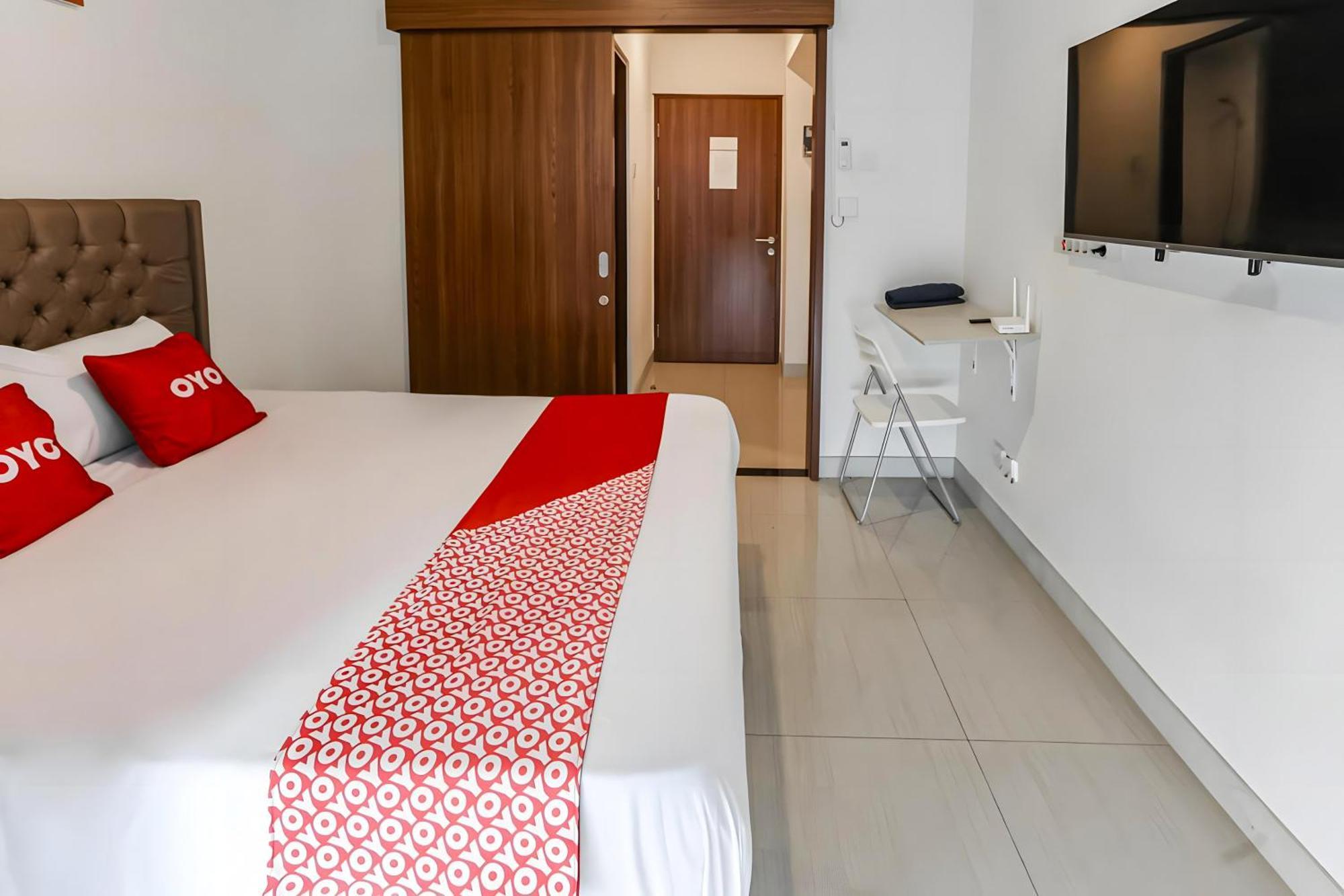 Hotel Oyo 93703 F88 Bekasi Esterno foto